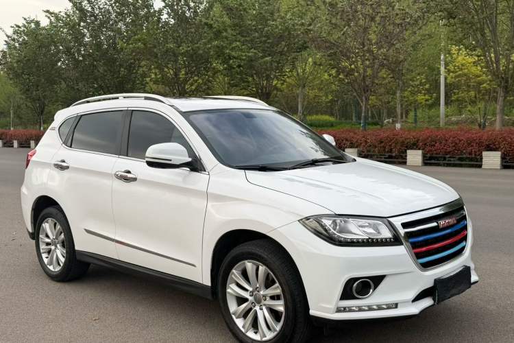 Used Haval H2 2016 Red-Label 1.5T Manual Two-Wheel Drive Luxury Model