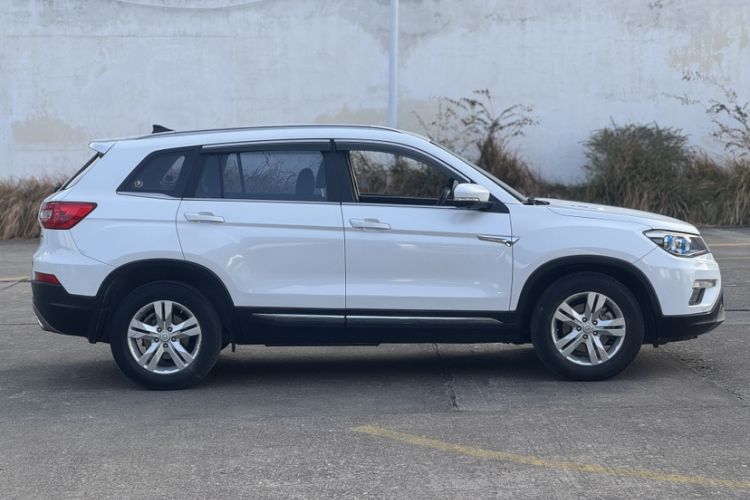 Used Changan CS75 2015 1.8T Automatic 4x4 Elite Model China V Standard