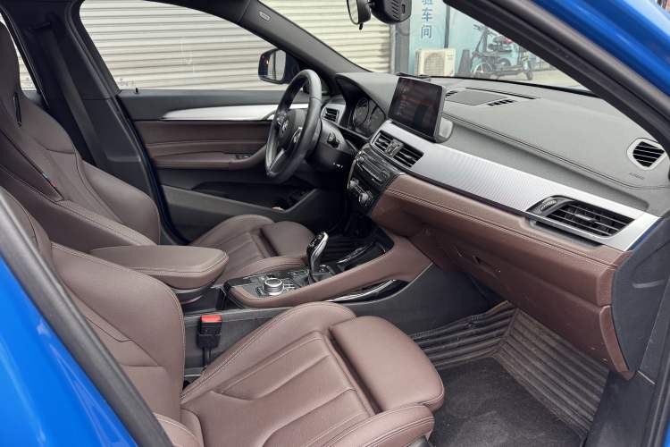 Used BMW X2 2021 xDrive25i M Sport Package Right Front Seat