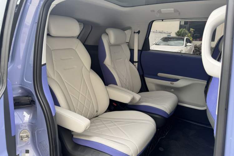 Used ARCFOX Kaola 2023 Family Edition Pro