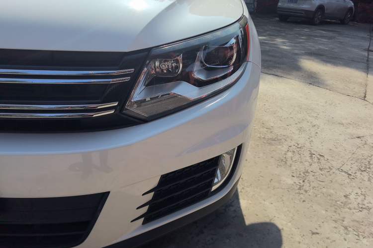 Used Volkswagen Tiguan L 2017 300TSI Automatic Two-Wheel Drive Silk Road Luxury Edition