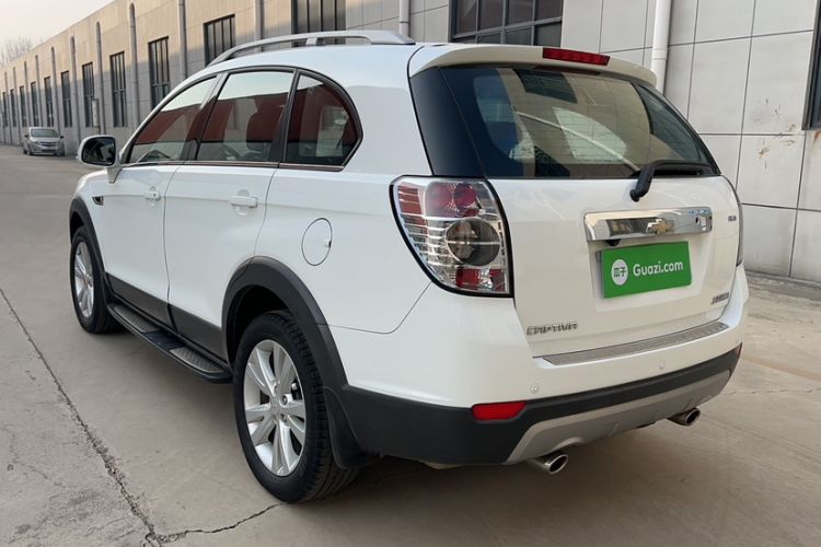 Used Chevrolet Captiva 2014 2.4L 4x4 Flagship Edition 7 Seats