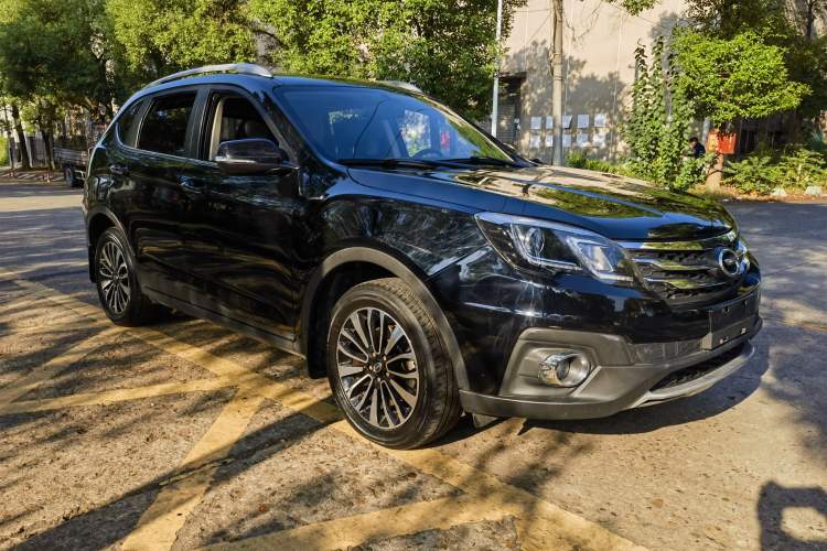 Used GAC Trumpchi GS5 Super 2016 1.8T Automatic Two-Wheel Drive Anniversary Edition Exterior 1