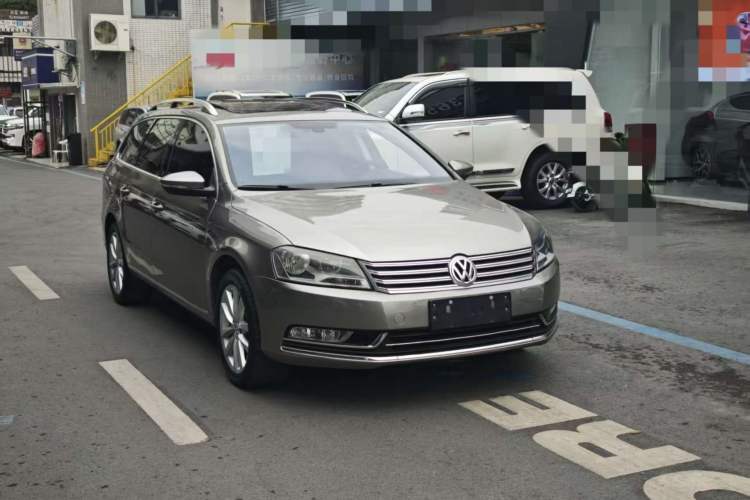 Used Volkswagen Magotan 2012 Travel Edition 2.0 TSI Comfort Version
