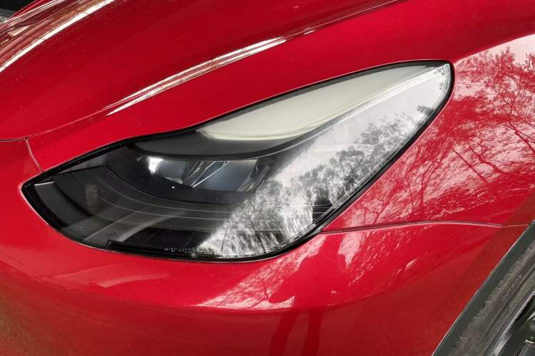 Used Tesla Model Y 2021 Standard Range Rear-Wheel Drive Version
