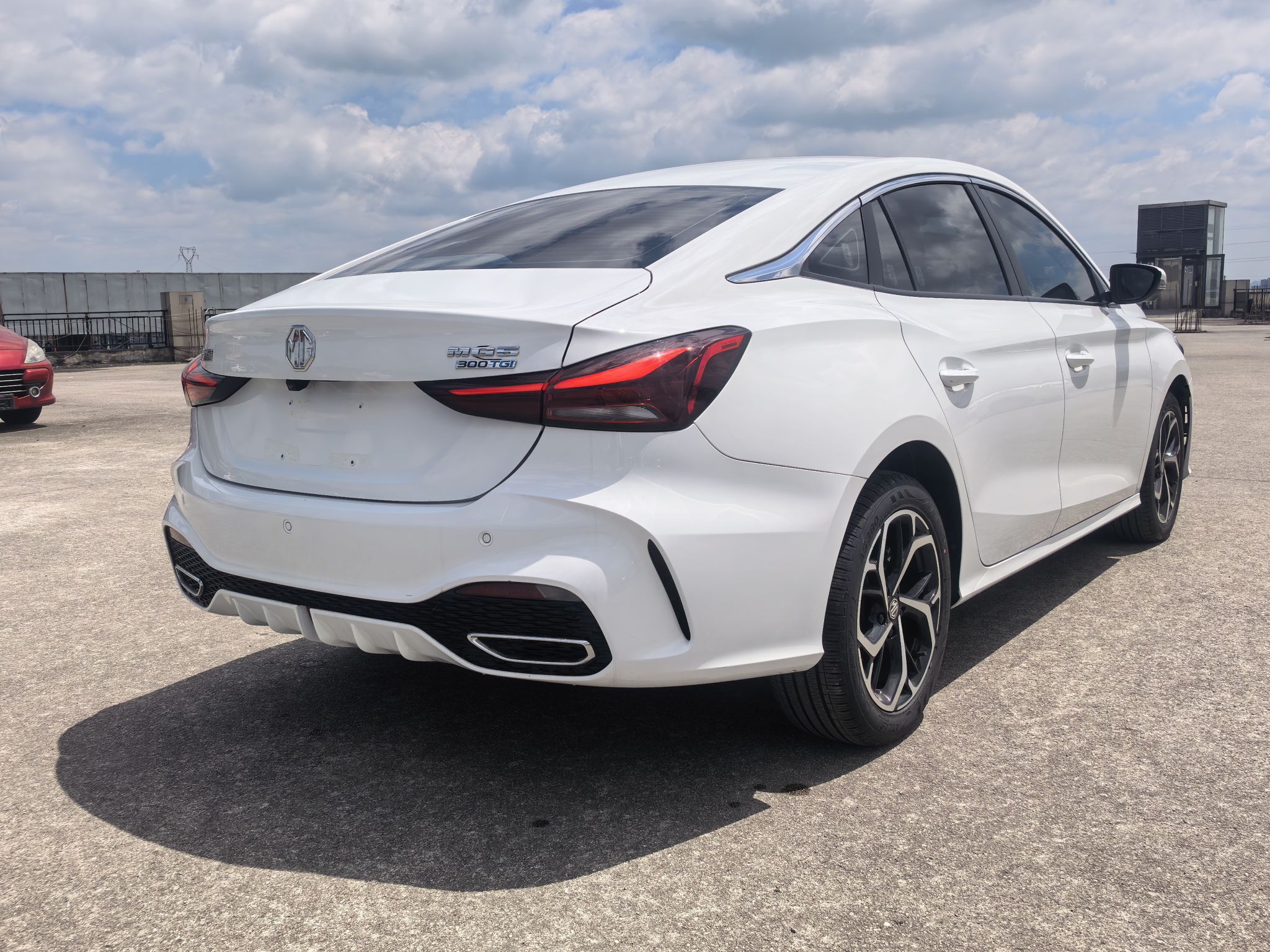 MG 5 2025 300TGI Global Flagship Edition — снимка 6