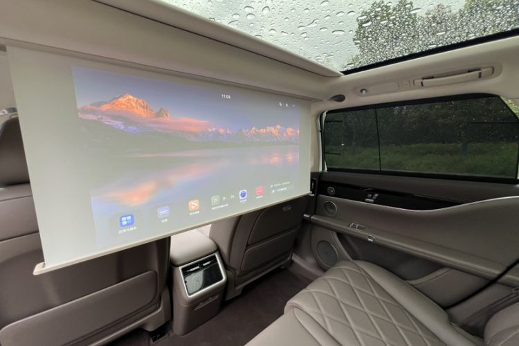 Used Hima S9T 2025 Model Range-Extended Ultra Long-Range Version Interior 3