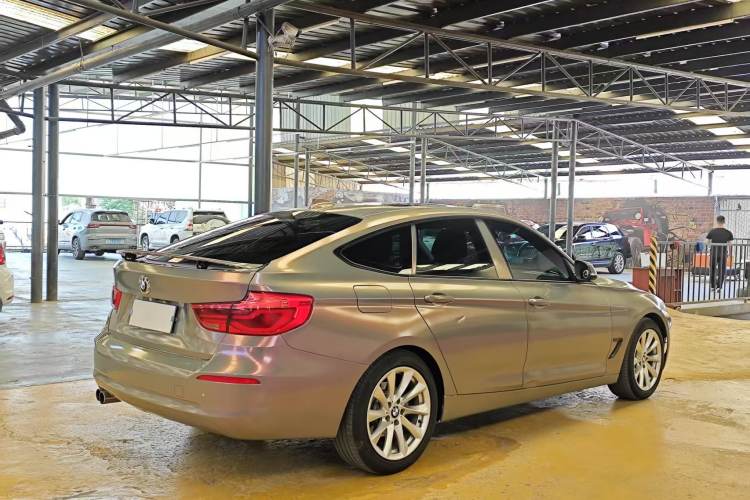 Used BMW 3 Series GT 2019 320i Sport Edition
