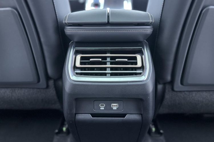 Used Wey Mocha 2021 2.0T Two-Wheel-Drive Premium Edition
