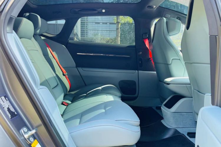 Used Avatr 12 2023 650 Three-Laser Four-Wheel Drive Performance Edition