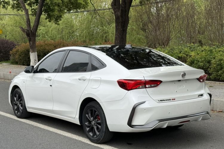 Used Buick Verano 2022 Pro GS Wind-Chasing Edition
