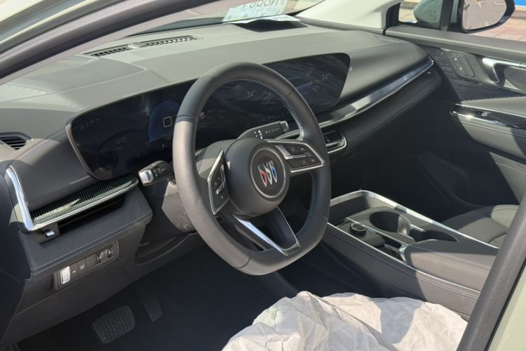 Used Buick E4 2023 Smart Edition