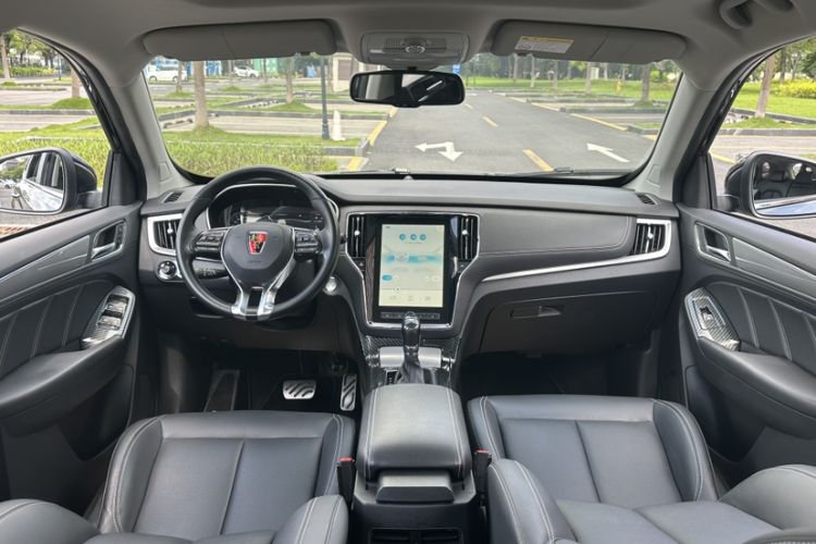 Used Roewe RX5 2018 30T Two-Wheel Drive Automatic Internet Platinum Edition
