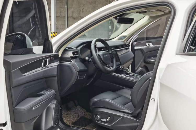 Used Lynk & Co 01 2021 2.0TD Two-Wheel-Drive Pro Trim