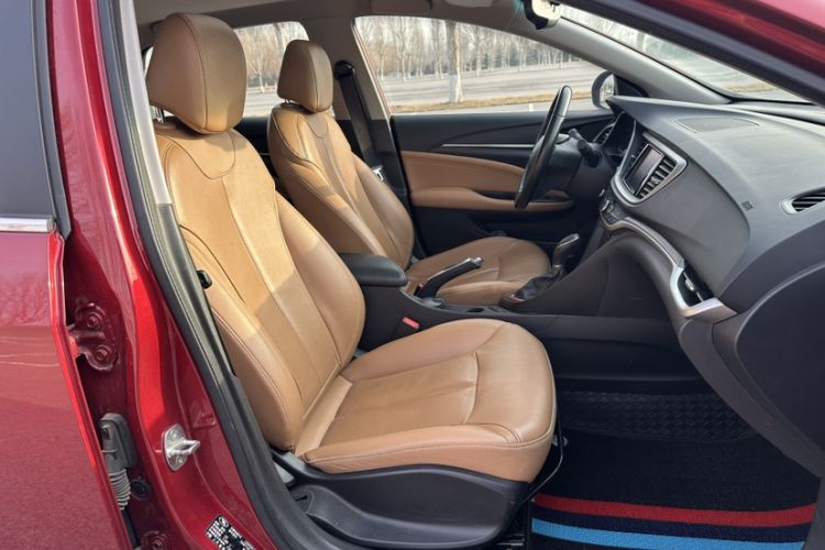 Used Buick Excelle GX 2018 18T Automatic Elite Model