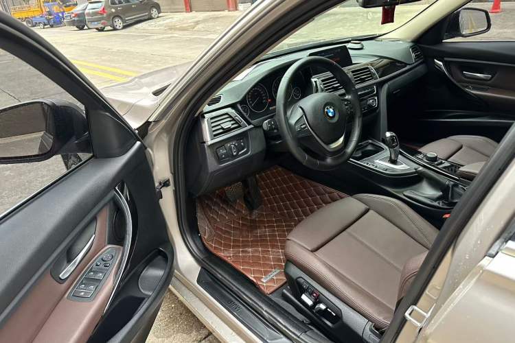 Used BMW 3 Series 2018 320Li Fashion Model
