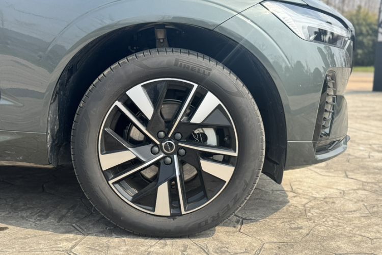 Used Volvo XC60 2026 B5 4x4 SmartDrive Sport Edition
