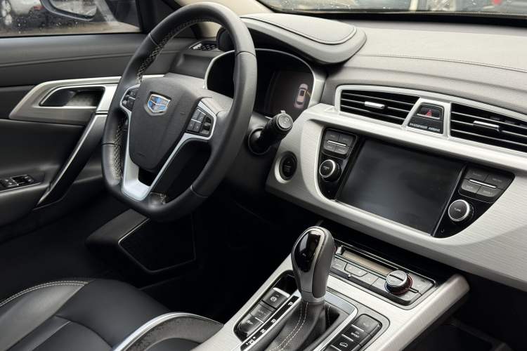 Used Geely Auto Emgrand X7 Sport 2016 1.8TD Automatic Smart Model Exterior 5