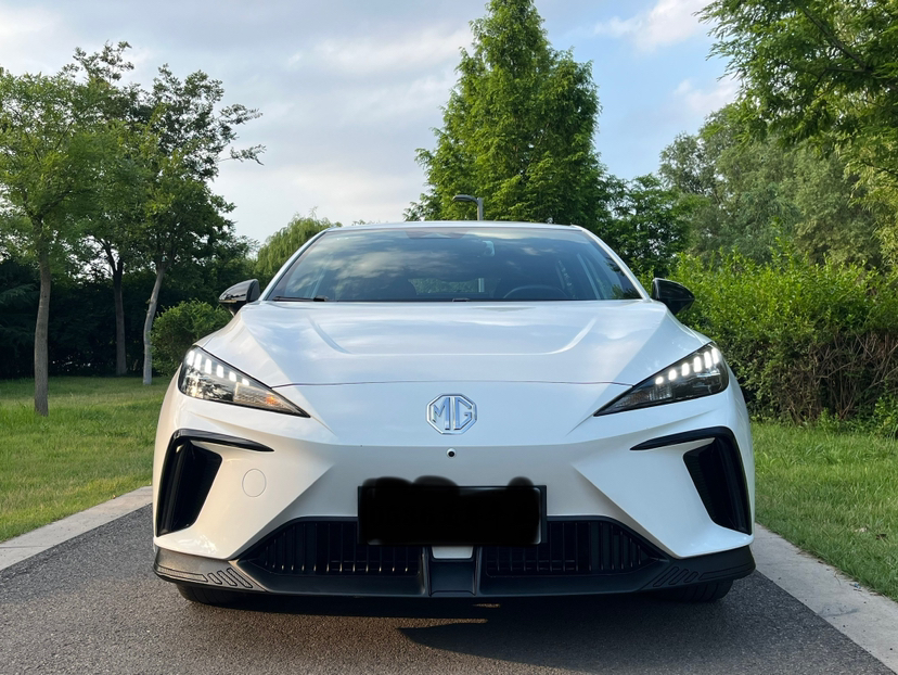 MG 4 EV 2023 415 km Range Sea-Faring Champion Edition — снимка 13
