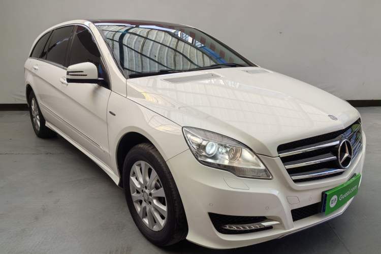 Used Mercedes-Benz R-Class 2017 R 320 4MATIC Business Edition Prestige Model