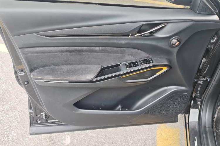 Used CHANGAN OSHAN X5 PLUS 2023 1.5T DCT Excellence Edition Interior 12