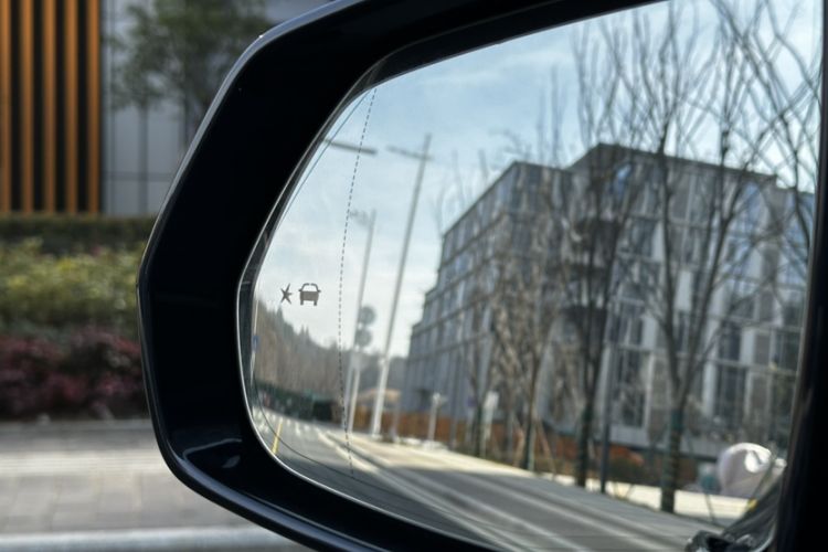 Used Cadillac XT6 2020 28T Six-Seater Luxury Sporty Enjoy-the-Comfort Safety Edition