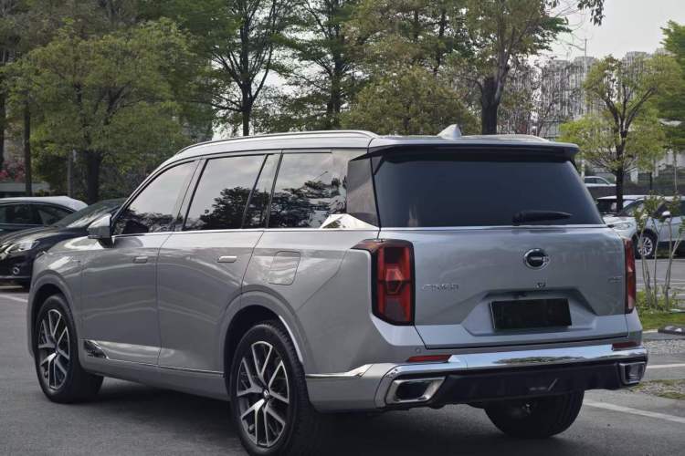 Used GAC Trumpchi ES9 2024 PHEV with 143 km Max
