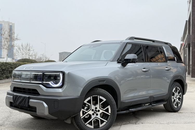 Used BAIC Off-Road BJ30 2026 Model Traveler 1.5T Hybrid Standard Version