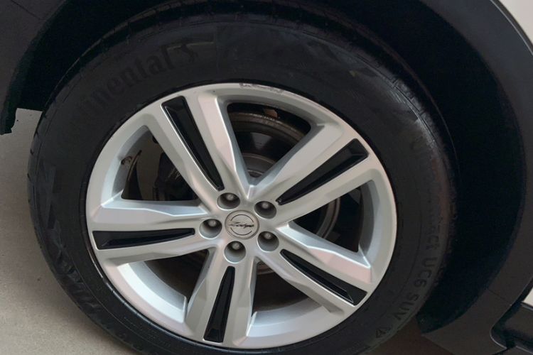 Used Zotye T700 2017 1.8T Dual-Clutch Prestige Model