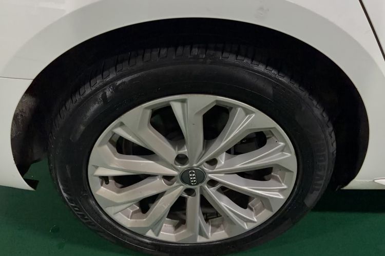 Used Audi A4L 2019 40 TFSI Ambition China VI