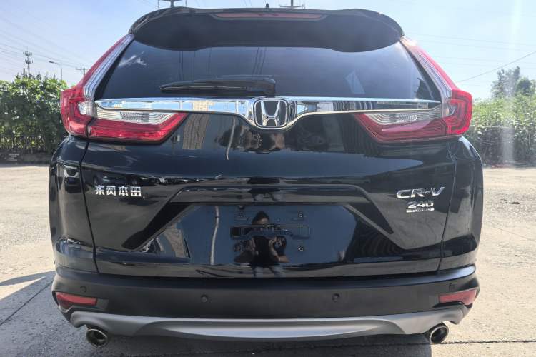 Used Honda CR-V 2017 240TURBO Manual Two-Wheel Drive Classic Edition