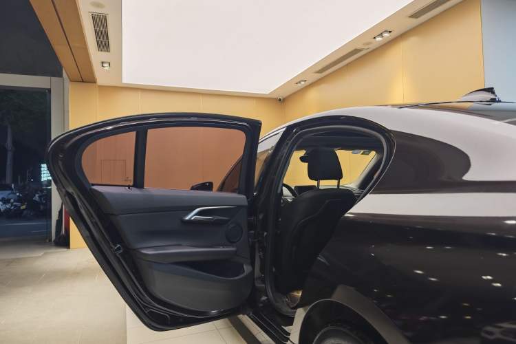 Used BMW 1 Series 2017 118i Sport Edition