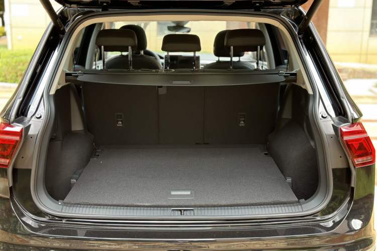 Used Volkswagen Tiguan L 2023 330TSI Automatic Two-Wheel Drive R-Line Enjoyment Edition