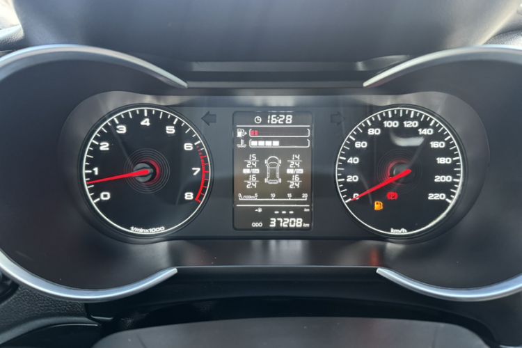 Used JETOUR X70M 2022 1.5T Manual Advanced Partner 7-Seater
