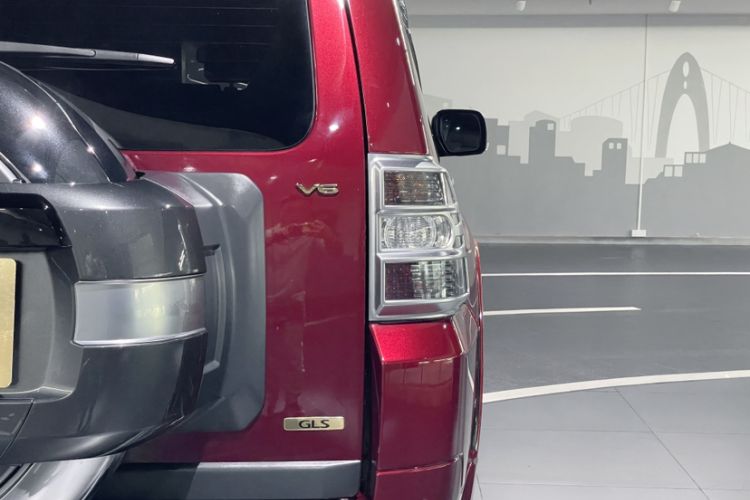 Used Mitsubishi Pajero 2019 3.0L Automatic Prestige Edition