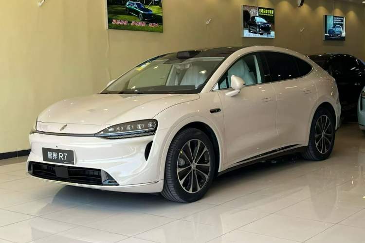 Used Hima Luxeed R7 2026 Model Range-Extending Max+