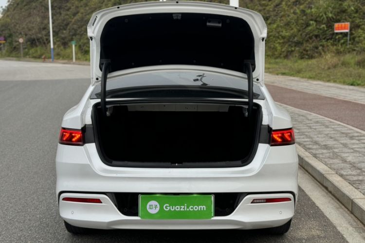 Used BYD Qin PLUS 2021 EV 400KM Leading Comfort Edition Trunk