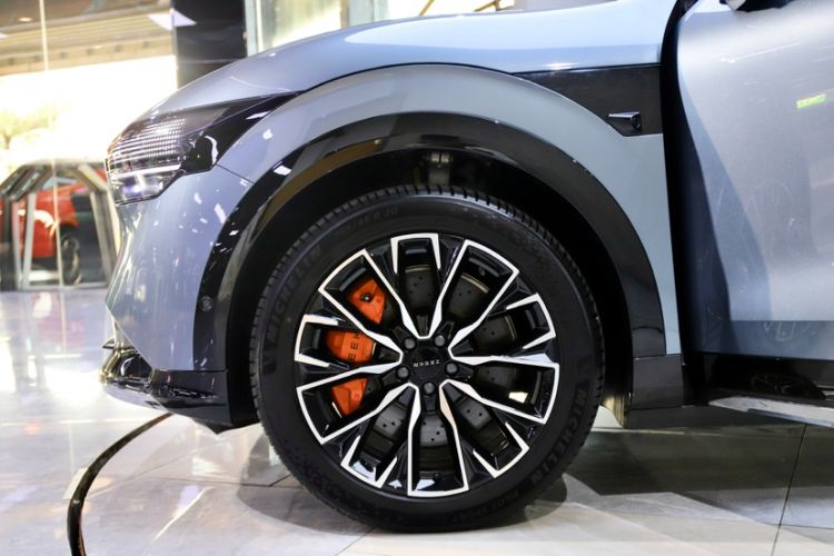 Used Zeekr 7X 2025 75 kWh Rear-Wheel Drive Intelligent Driving Version
