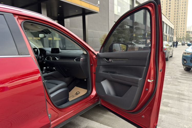 Used Mazda CX-5 2017 2.0L Automatic 2WD Smart Enjoyment Version China VI Standard