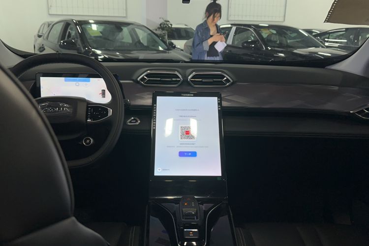 Used Dongfeng Aeolus Mage 2024 HONOR Edition DH-i 1.5T Luxury Model
