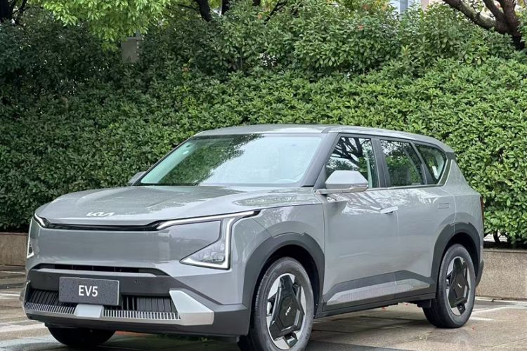 Used Kia EV5 2025 530 Air