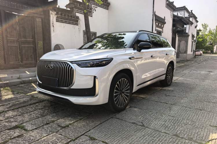 Used Chery Tiggo 9 2025 2.0T Automatic Two-Wheel Drive Luxury Edition 5 Seats