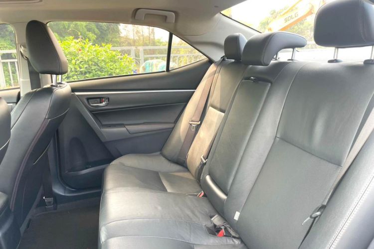 Used Toyota Levin Hybrid E+ 2019 1.8L PH V E-CVT Luxury Edition Interior 7