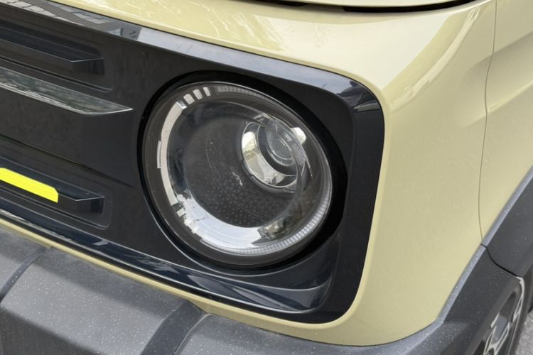 Used Geely Galaxy Panda 2025 210km Panda Rider Left Front Headlight