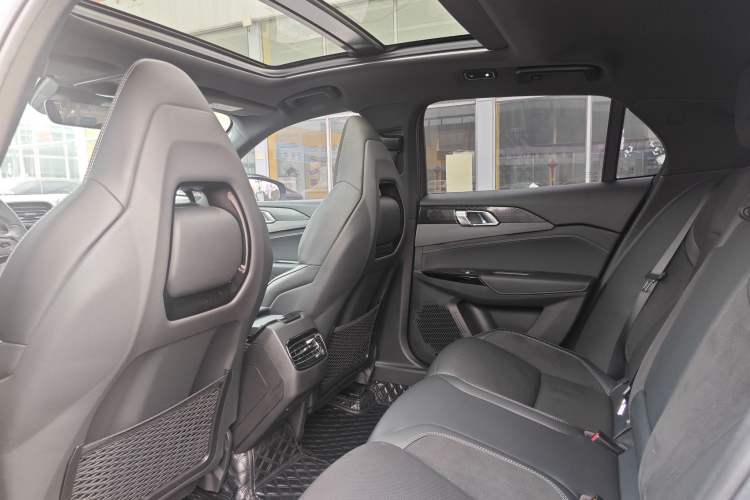 Used Lynk & Co 03 2022 1.5TD DCT JingPro