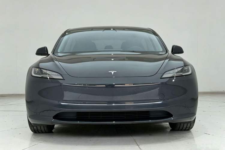 Used Tesla Model 3 2023 Long-Range All-Wheel-Drive Version Exterior 5