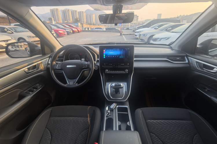 Used Haval M6 2023 PLUS 1.5T DCT Elite Smart Connectivity Model

