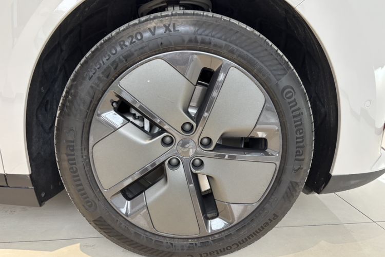 Used Li Auto i8 2025 Model Standard Version Interior 8