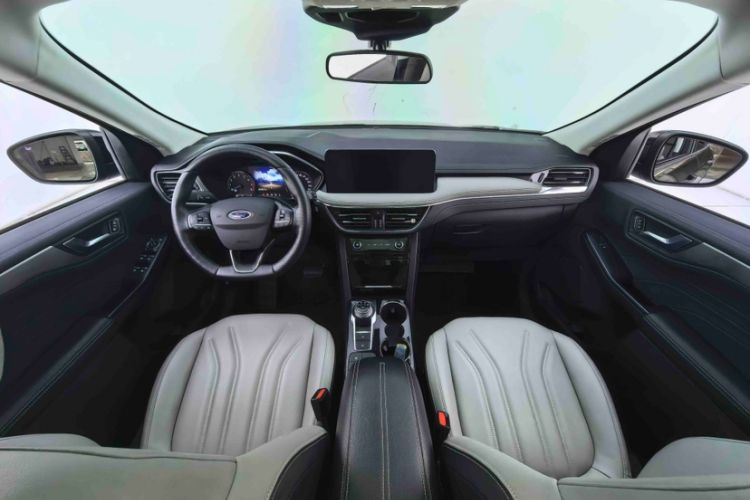 Used Ford Escape 2020 EcoBoost 245 Two-Wheel-Drive Comfort Edition