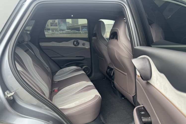 Used BYD Frigate 07 2023 DM-i 100KM Flagship Model Interior 1